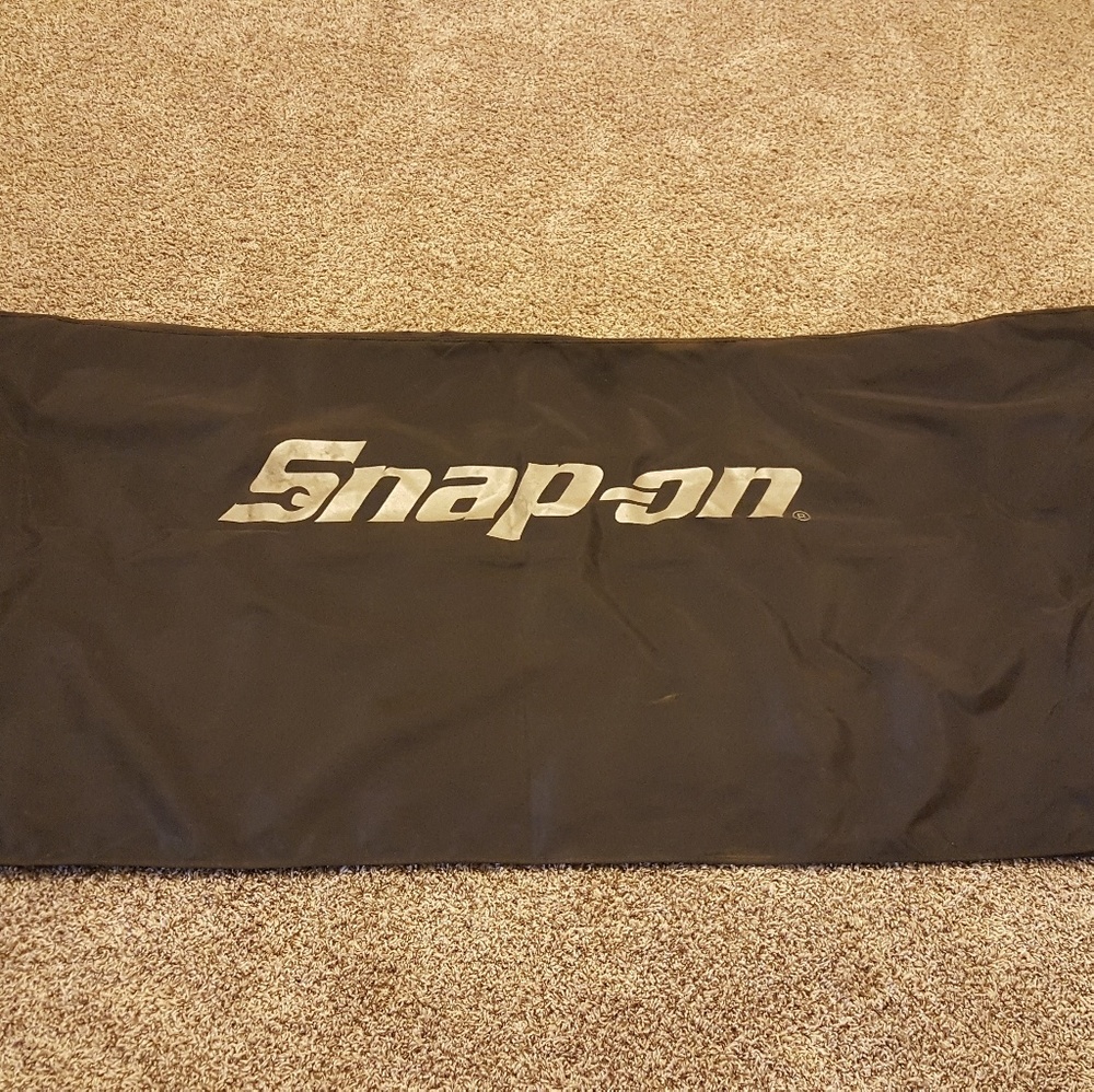Snap on tool box cover